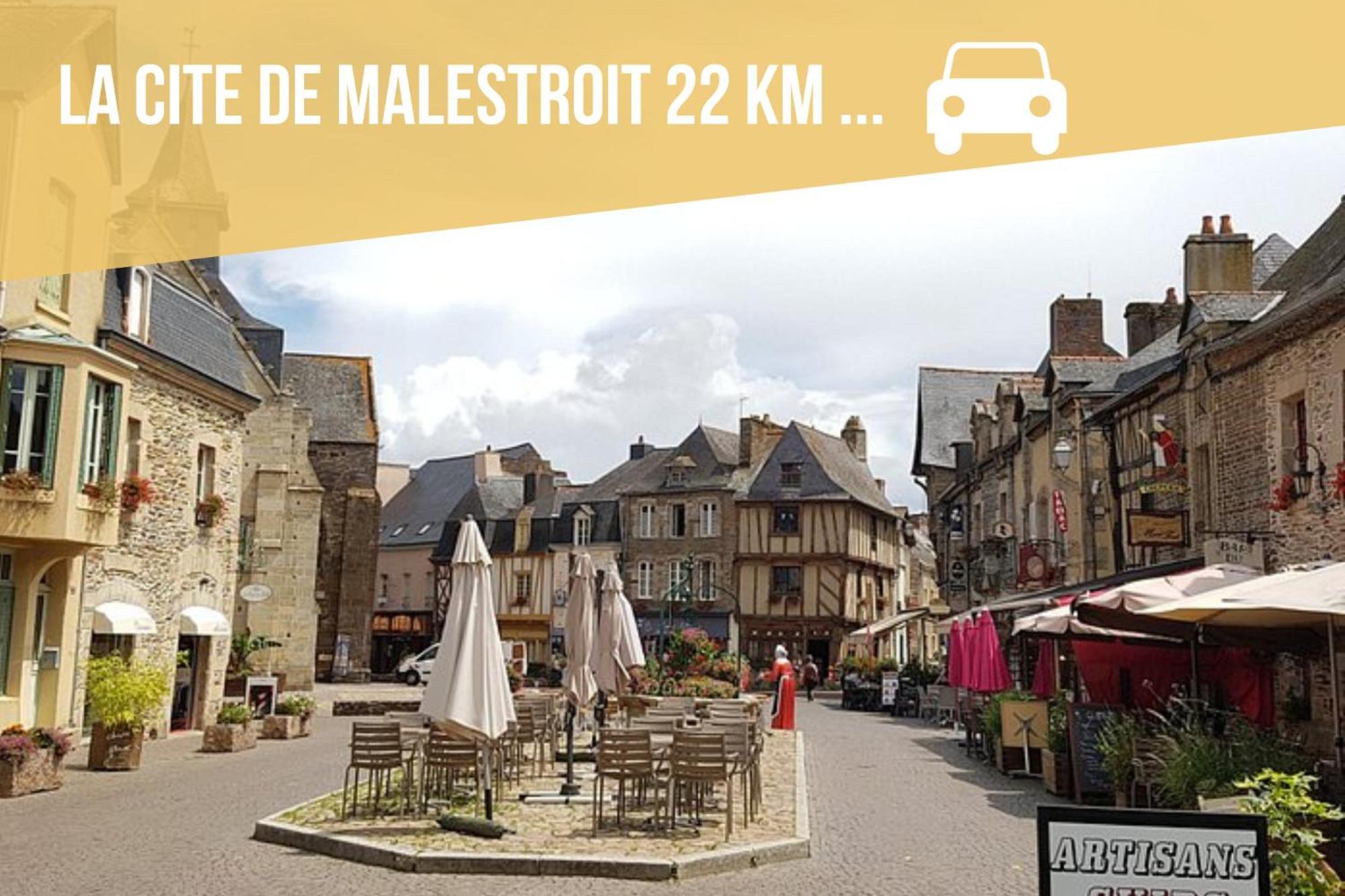 Appart Hotel La Gacilly-Centre Ville-Spa-Parking Exterior photo